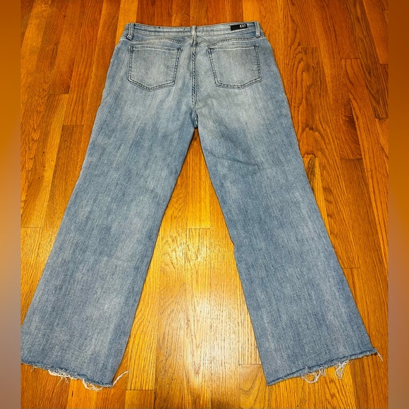 Kut from the Kloth Kelsey High Rise Fab Ab Ankle Flare Jeans Women’s 14 Raw Hem - Picture 8 of 11